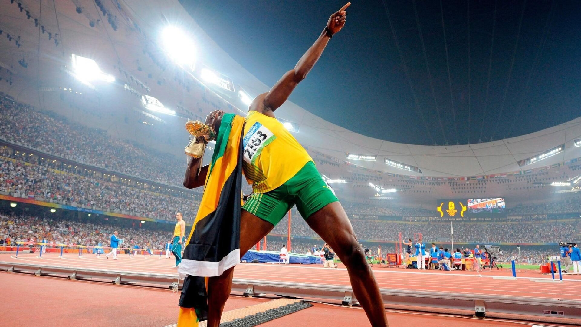 “英超收官战在即，胜者尊荣巩固榜首”，英超全胜夺冠